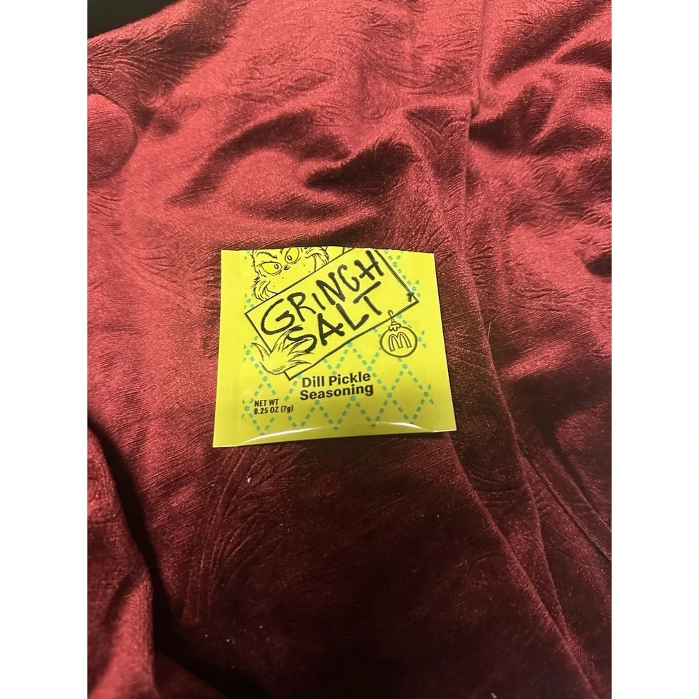 The Grinch Socks Open Salt Pack Salt Bag &Happy Meal Box Set SEALED‎ Socks